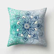 Load image into Gallery viewer, Mandala Pillow Case