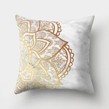 Load image into Gallery viewer, Mandala Pillow Case