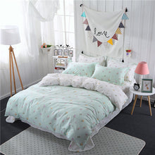 Load image into Gallery viewer, Bedding Set