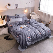 Load image into Gallery viewer, Bedding Set