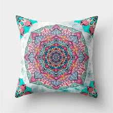 Load image into Gallery viewer, Mandala Pillow Case